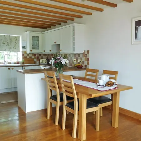 Holiday home Wold View *