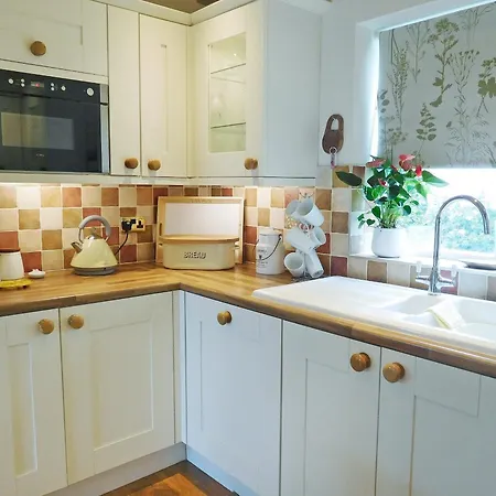 Wold View * Rillington